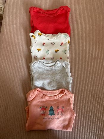 Lot de 4 bodies