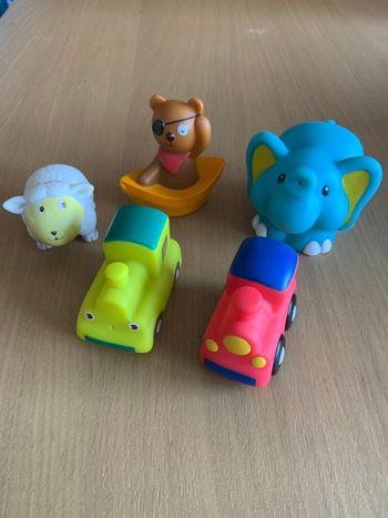5 jouets de bain gicleurs