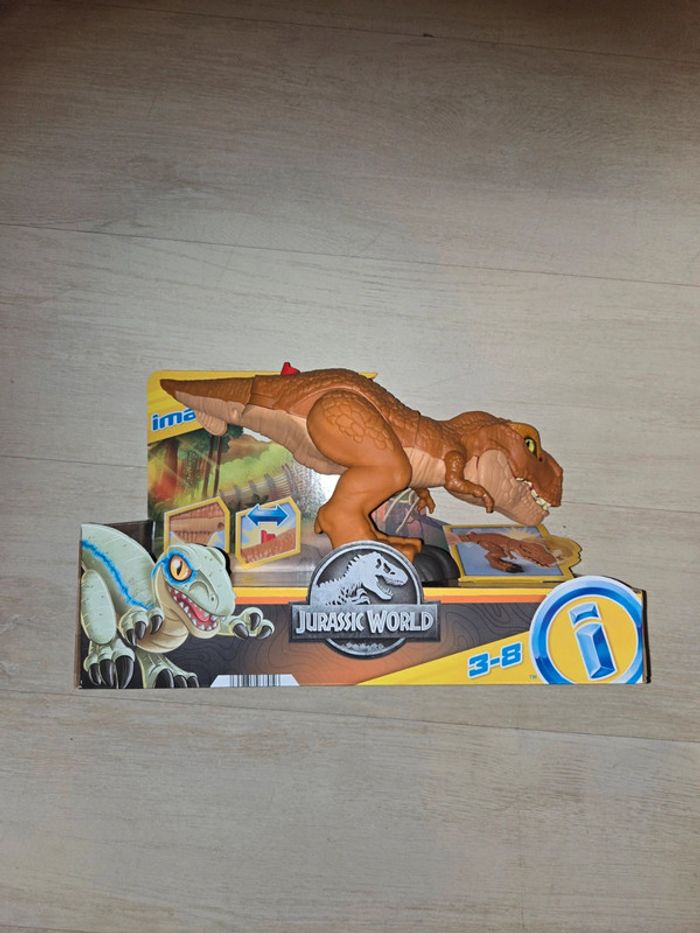 Fisher-Price Imaginext grand T-Rex Jurassic World
neuf - photo numéro 2