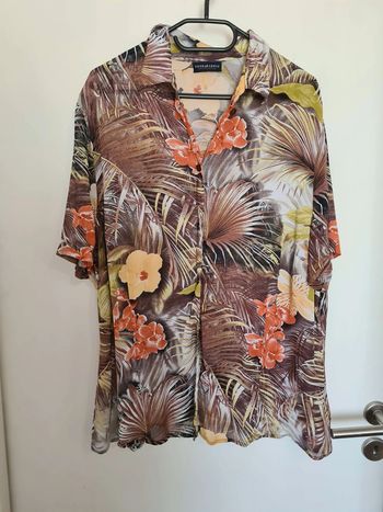 Chemise fleuri viscose taille 52