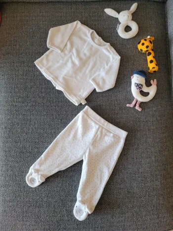 Pyjama mixte 2 pièces velours 3 mois