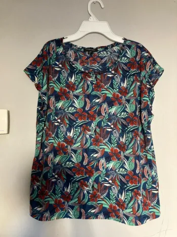 🌸 T-shirt Women Only - Taille L 🌸