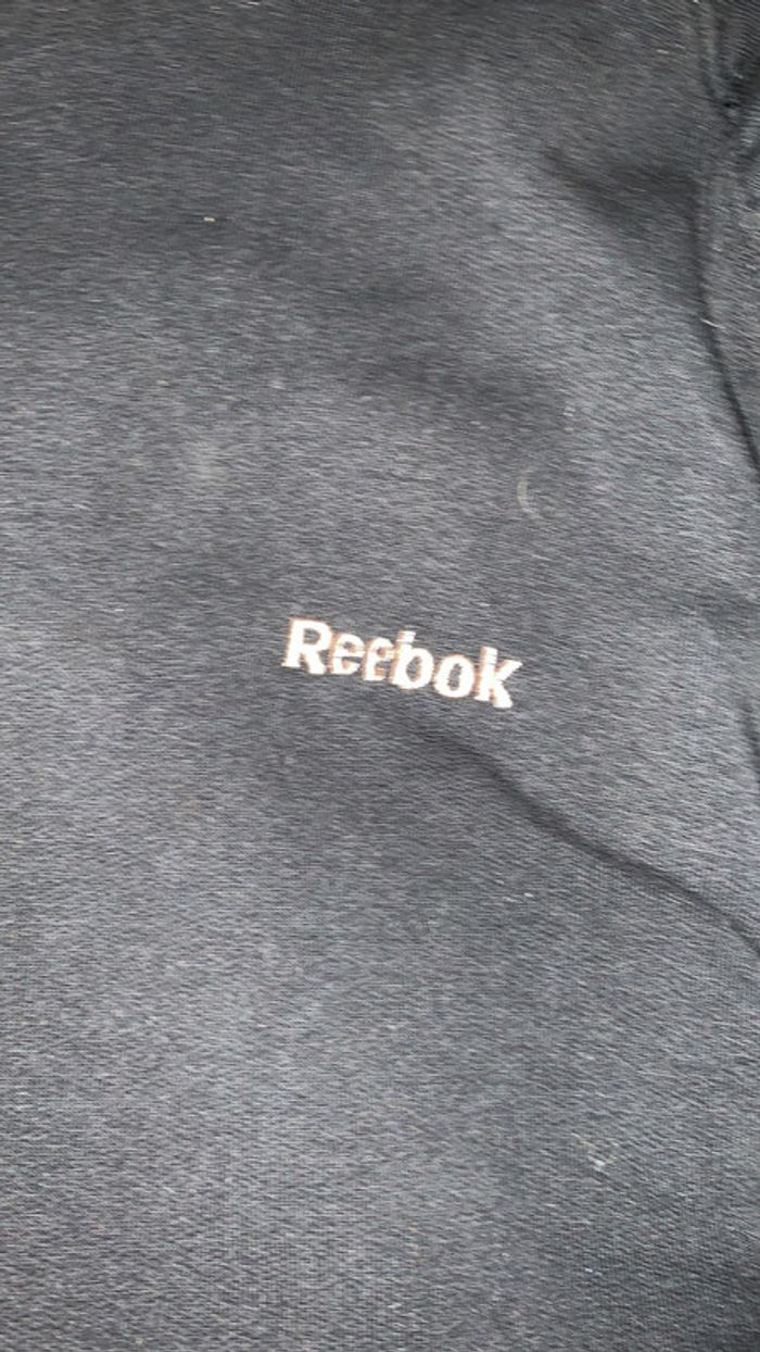 Gilet Reebok taille 40 - photo numéro 2