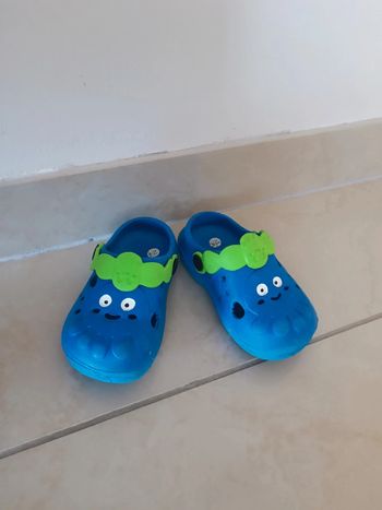 Sabot sandales de plage jardin pointure 24