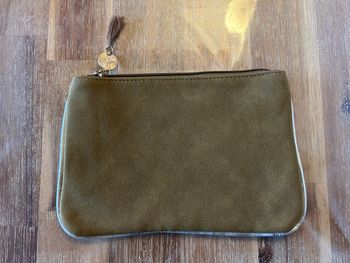 Pochette kaki