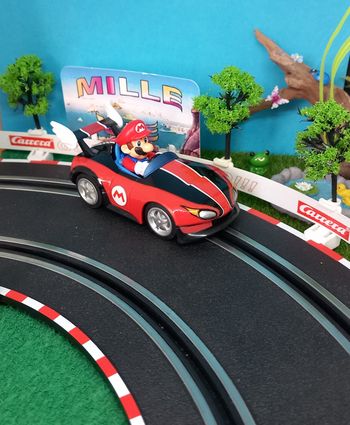 Voiture pour circuit Carrera GO Mario kart Wii " Mario"
