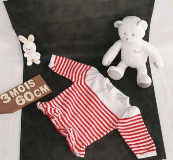 Pull 👣 blanc  rayé rouge verbaudet 3mois/60cm