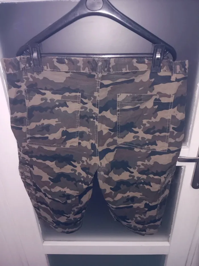 Short cargo camouflage militaire pour homme taille 48 - photo numéro 2