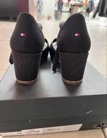 Sandales compensées 