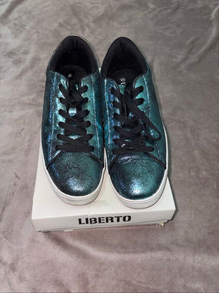 Baskets à paillettes femme taille 41 en bon état. - photo numéro 4