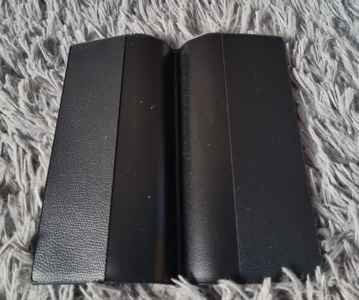 Protège cahier noir - photo numéro 2