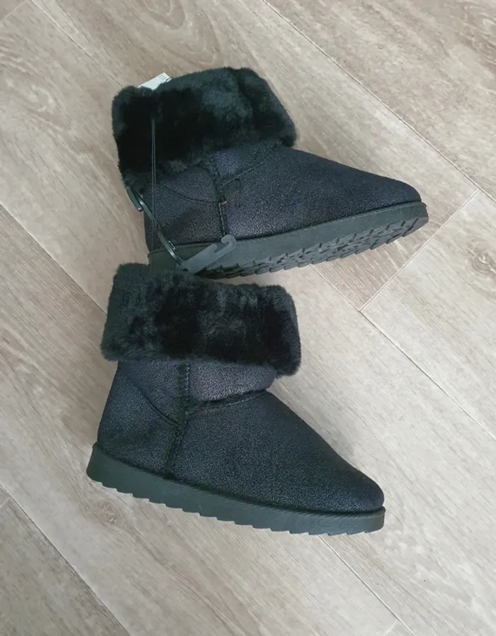 Bottines noires fourrées taille 34 - neuves - photo numéro 7