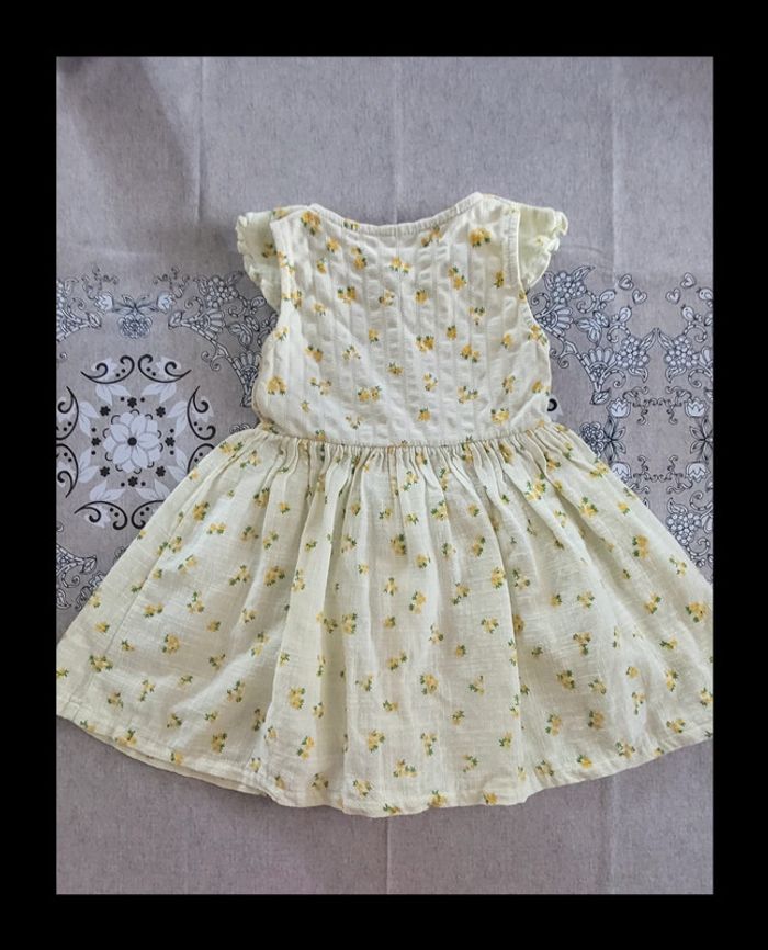Jolie robe à fleur zara 24-36mois - photo numéro 3