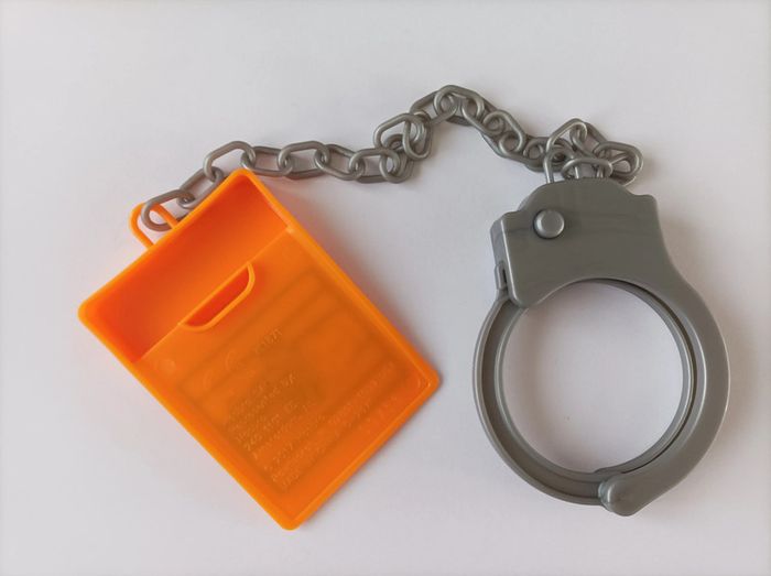 Menotte de la prison pièce détachée Monopoly édition tricheurs Hasbro gaming #A28 - photo numéro 2