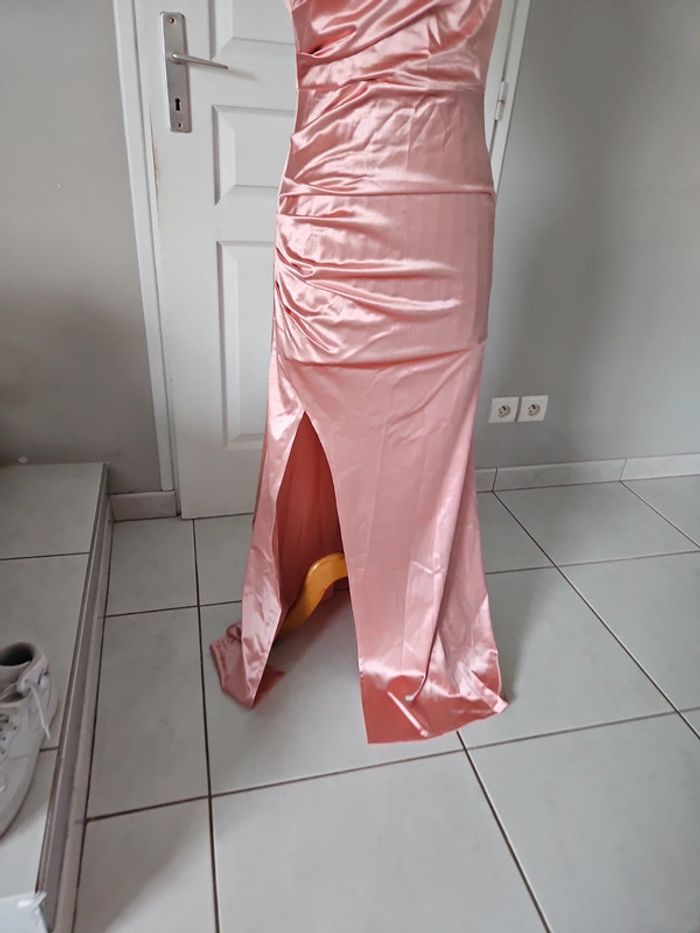 Robe moulante élégante rose taille S Neuve - photo numéro 4
