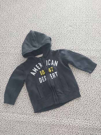 Gilet bébé 6 mois baby by gemo gris à capuche American Desert