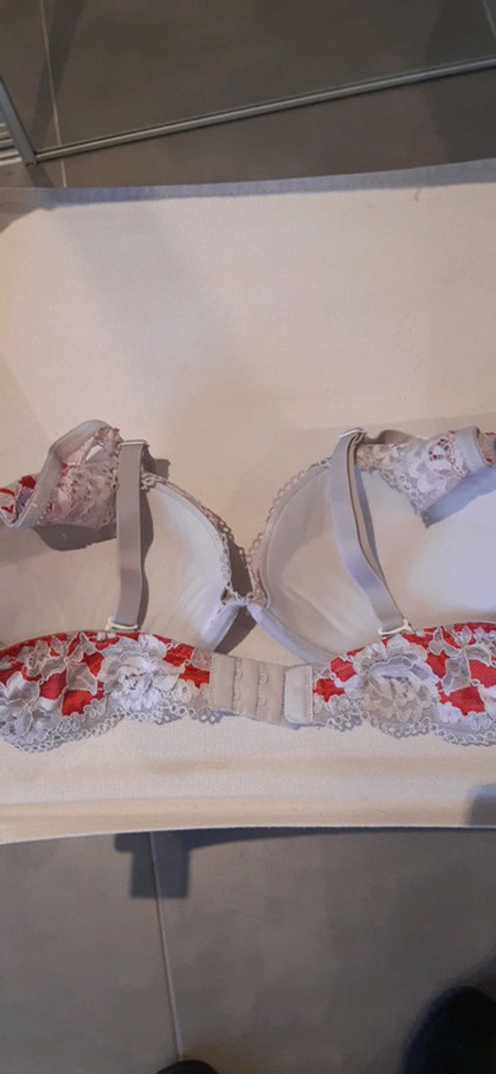 Soutien-gorge 90C - photo numéro 4