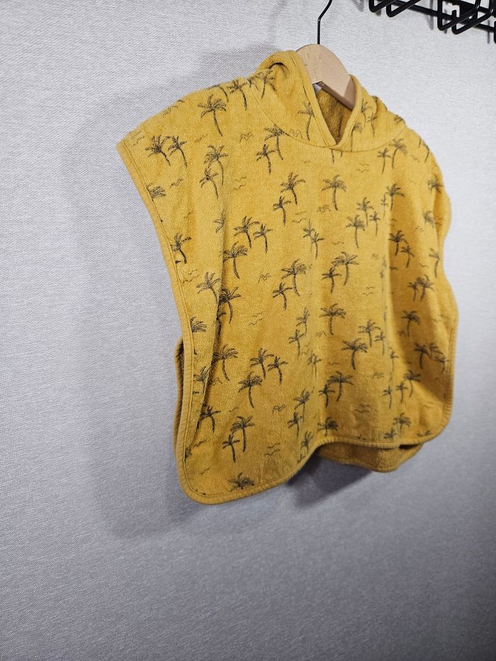 Cap de bain a capuche  Kiabi 2 ans - photo numéro 3