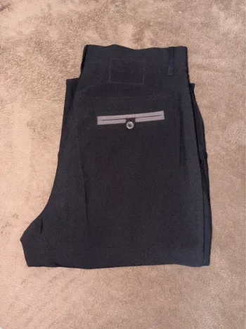 Pantalon noir habillé femme FREC taille 44 en très bon état