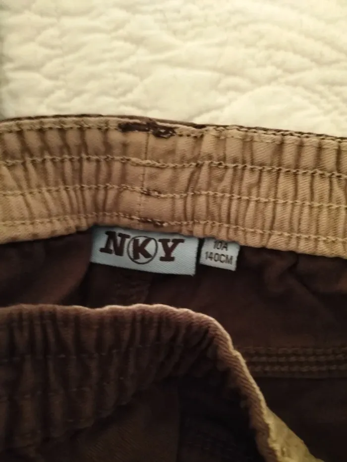 3 pantalons garçon - 10 ans - photo numéro 6