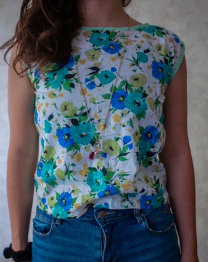 Tee-shirt fleuri