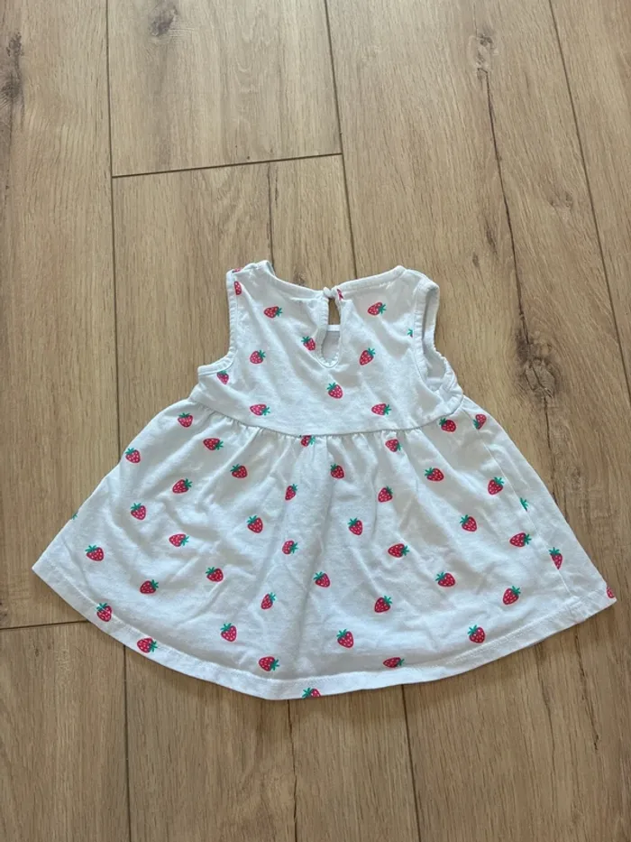 Robe bébé - photo numéro 3