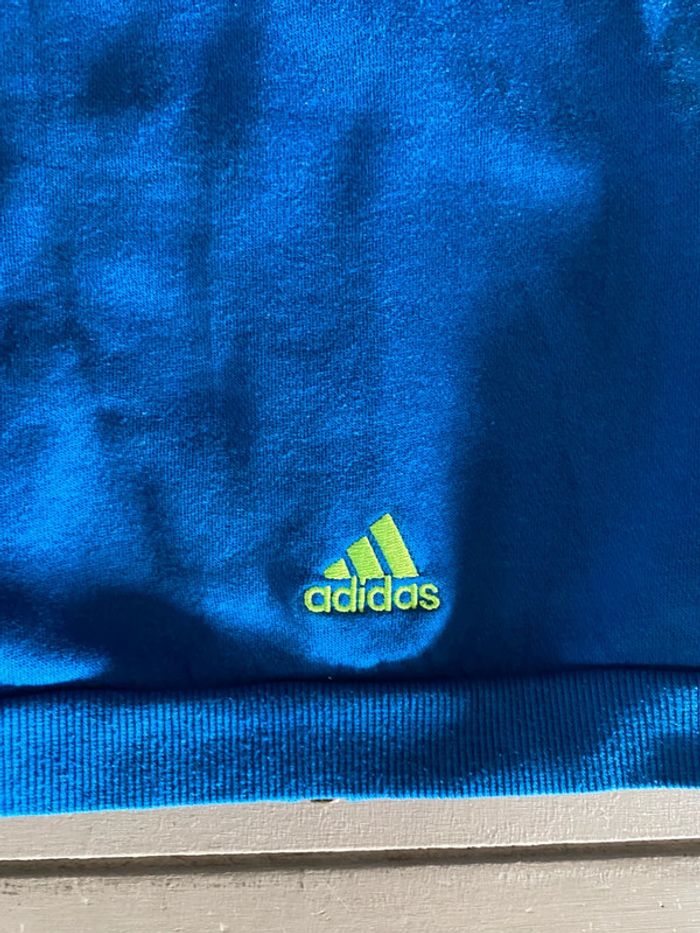 Gilet zippé veste Adidas bleue et verte fluo avec capuche taille 12 / 18 mois - photo numéro 9