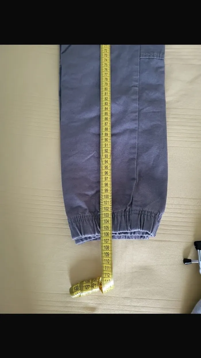 Pantalon cargo XL impeccable - photo numéro 6