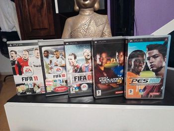 LOT 5 jeux PSP occasion collection football 😊