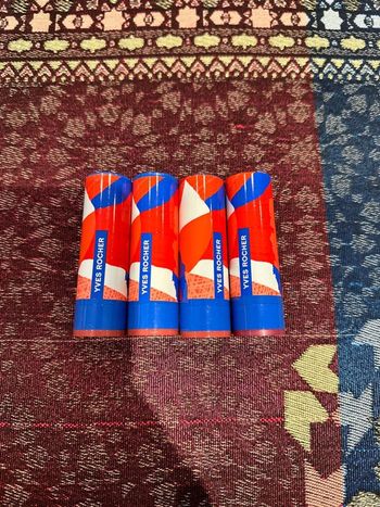 Lot de 4 rouges à lèvres Yves Rocher Rouge Elixir