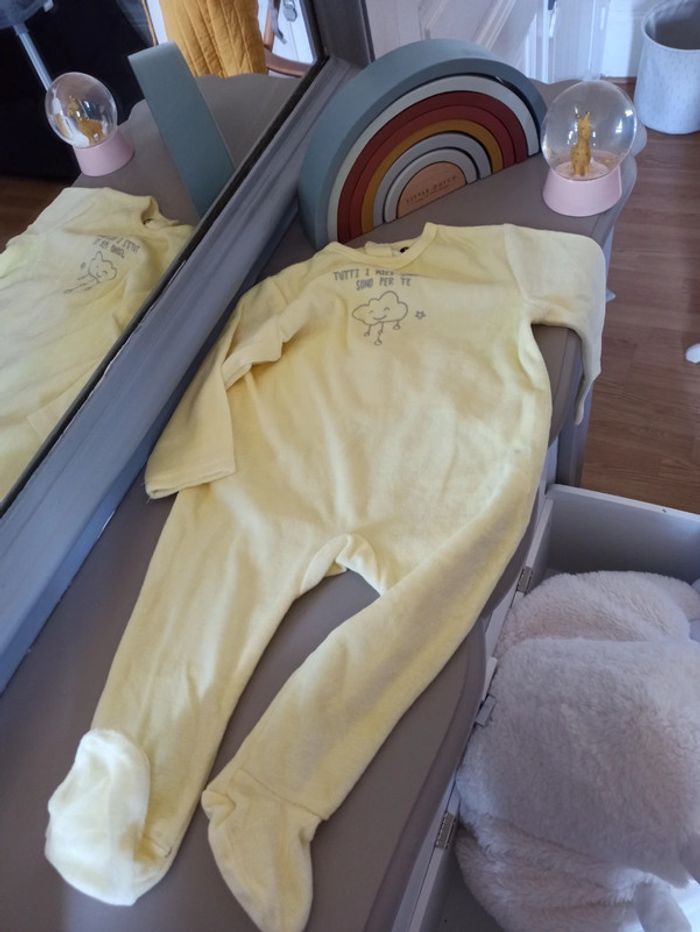 Pyjama jaune 12 mois Grain de blé - photo numéro 2