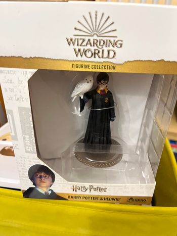 Figurine Harry Potter avec Edwige