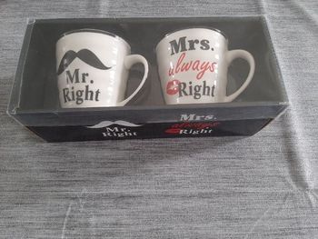 Lot 2 tasse neuf