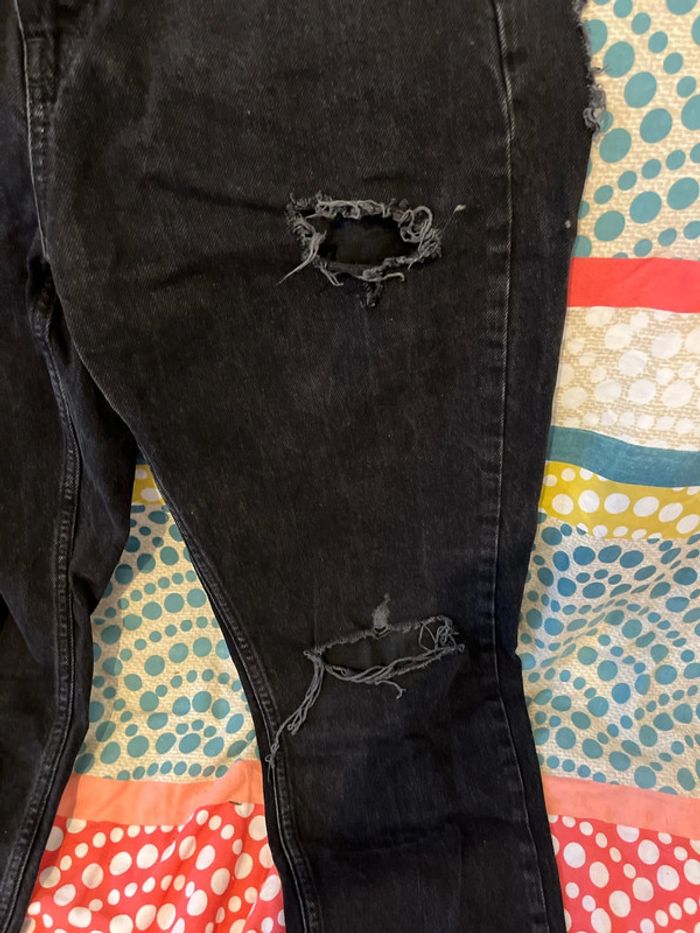 Jean troué - photo numéro 2