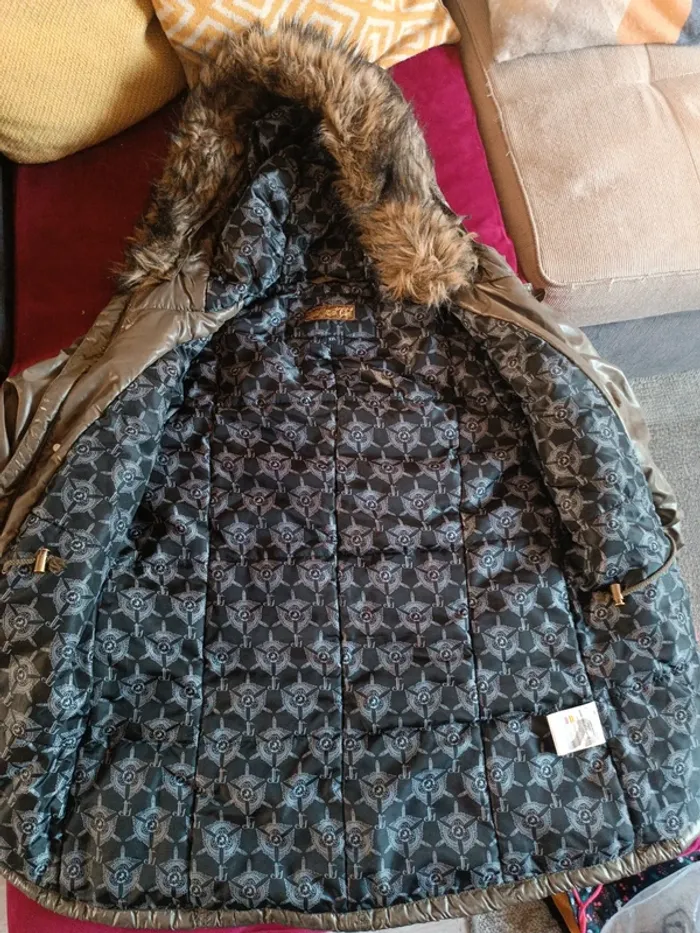 Doudoune Loïs taille xxl - photo numéro 5