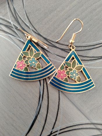 Boucles d'oreilles neuves