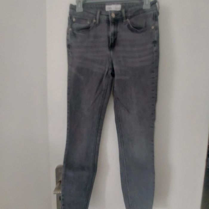 Lot de 2 jeans femme ZARA 38 - photo numéro 4