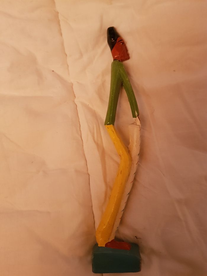 Statuette en bois africain - photo numéro 4