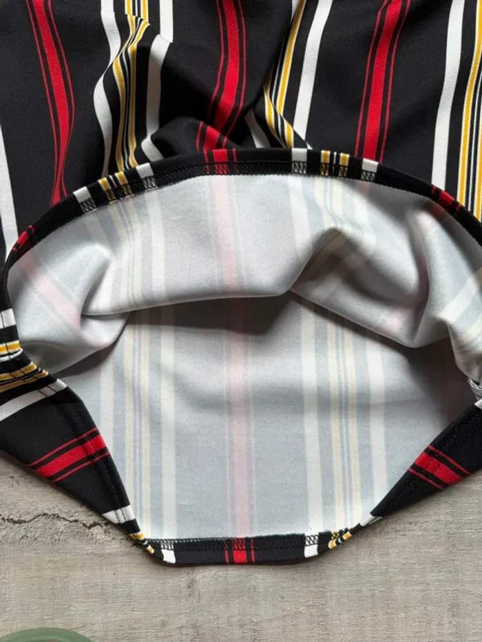 Robe épaule dénudée - photo numéro 11