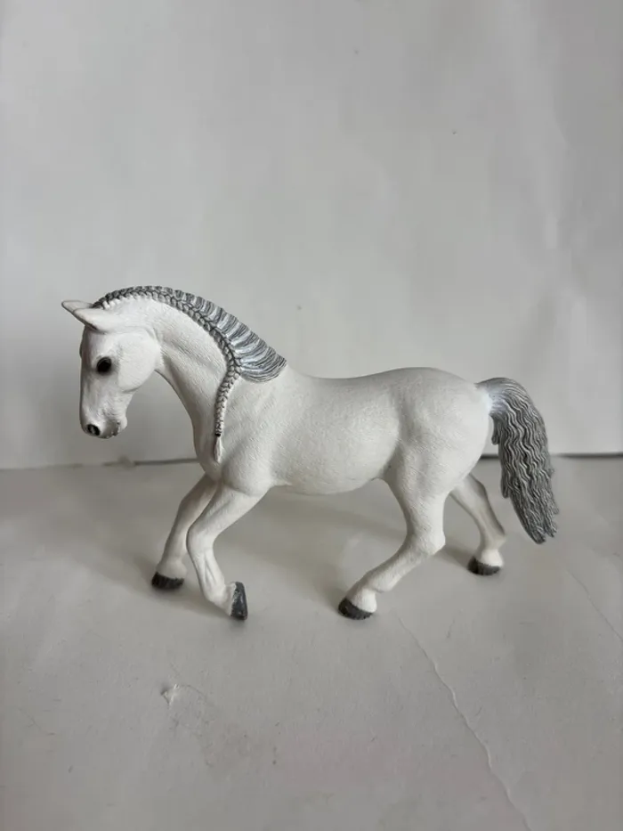 Jument lippizzan Schleich