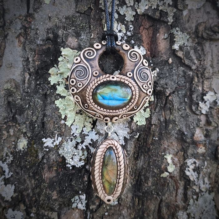 Collier totem labradorite - photo numéro 4