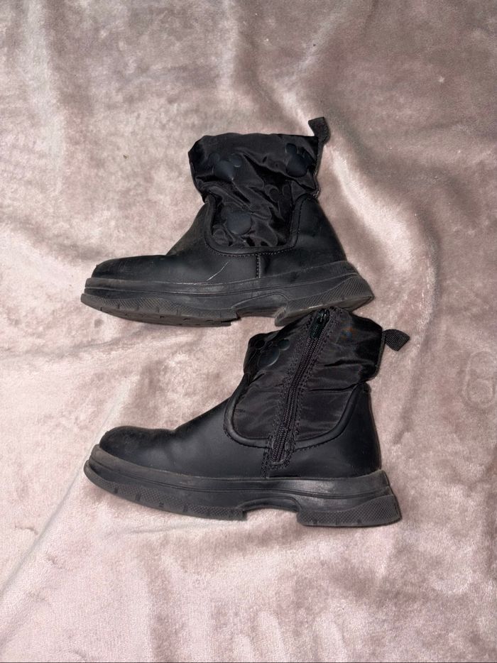 Bottines fille Zara Mickey taille 25 noir en bon état - photo numéro 3