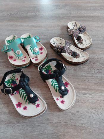 Lot sandales 30/31