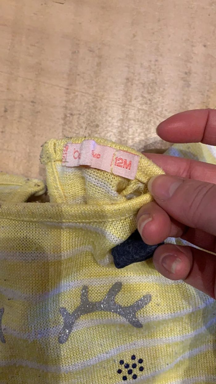Ensemble jean et pull fin 12 mois en bon état - photo numéro 4