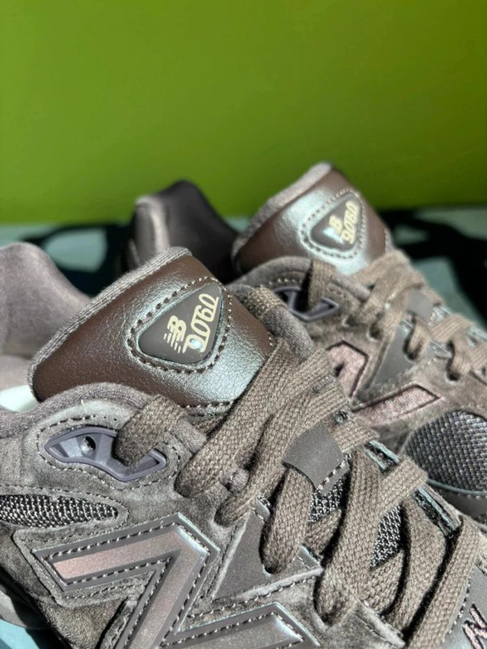 New balance 9060 Marron • taille 40,5 - photo numéro 7