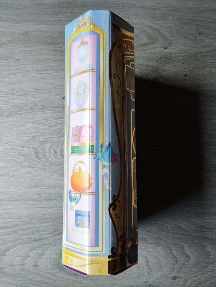 Cendrillon : Mattel Disney Princesses Poupée Royal Fashion - photo numéro 2