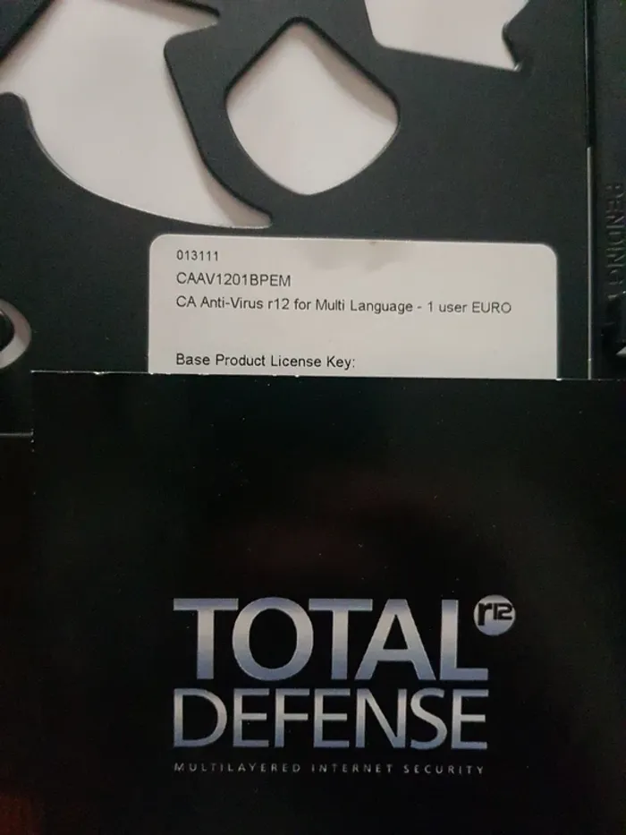 CD rom Anti -virus R12 - photo numéro 3