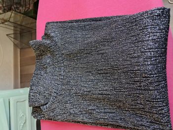 LOT XL t shirts,chemisIers...