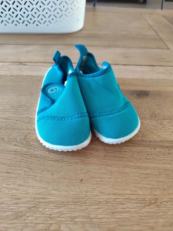 Chaussures d'eau aquashoes 26-27 decathlon n1