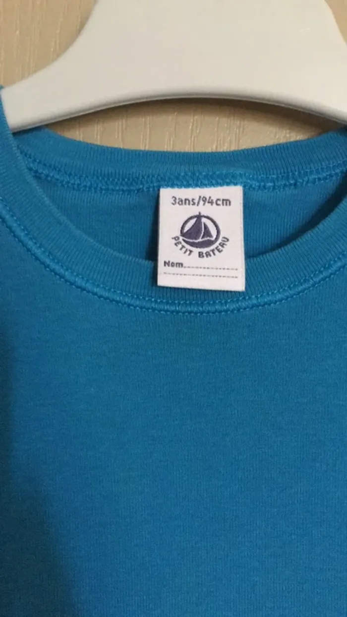 Tshirt bleu petit bateau 3 ans - photo numéro 3